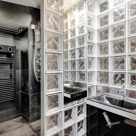 Pick A Flat'S Apartments In Le Marais - Rue Saint Merri Parijs Buitenkant foto