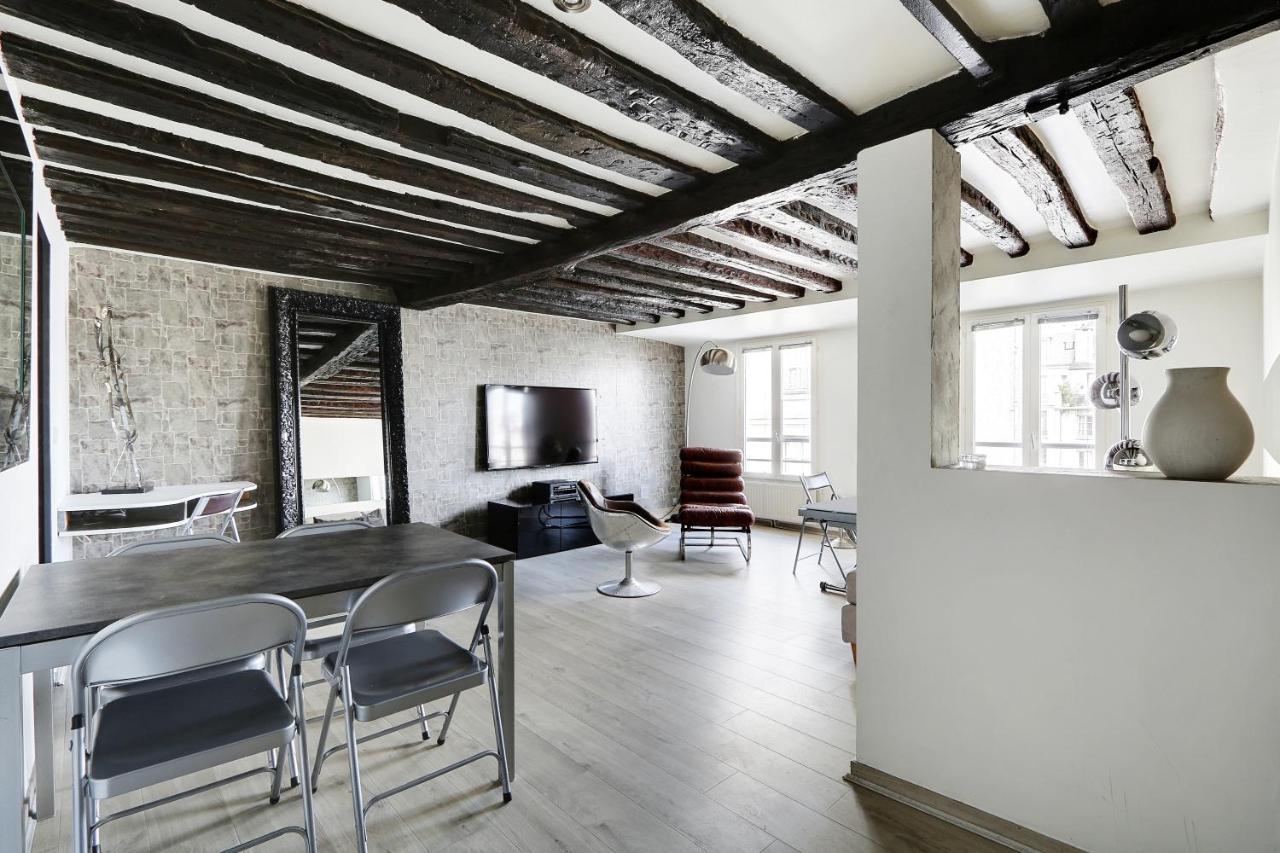 Pick A Flat'S Apartments In Le Marais - Rue Saint Merri Parijs Buitenkant foto