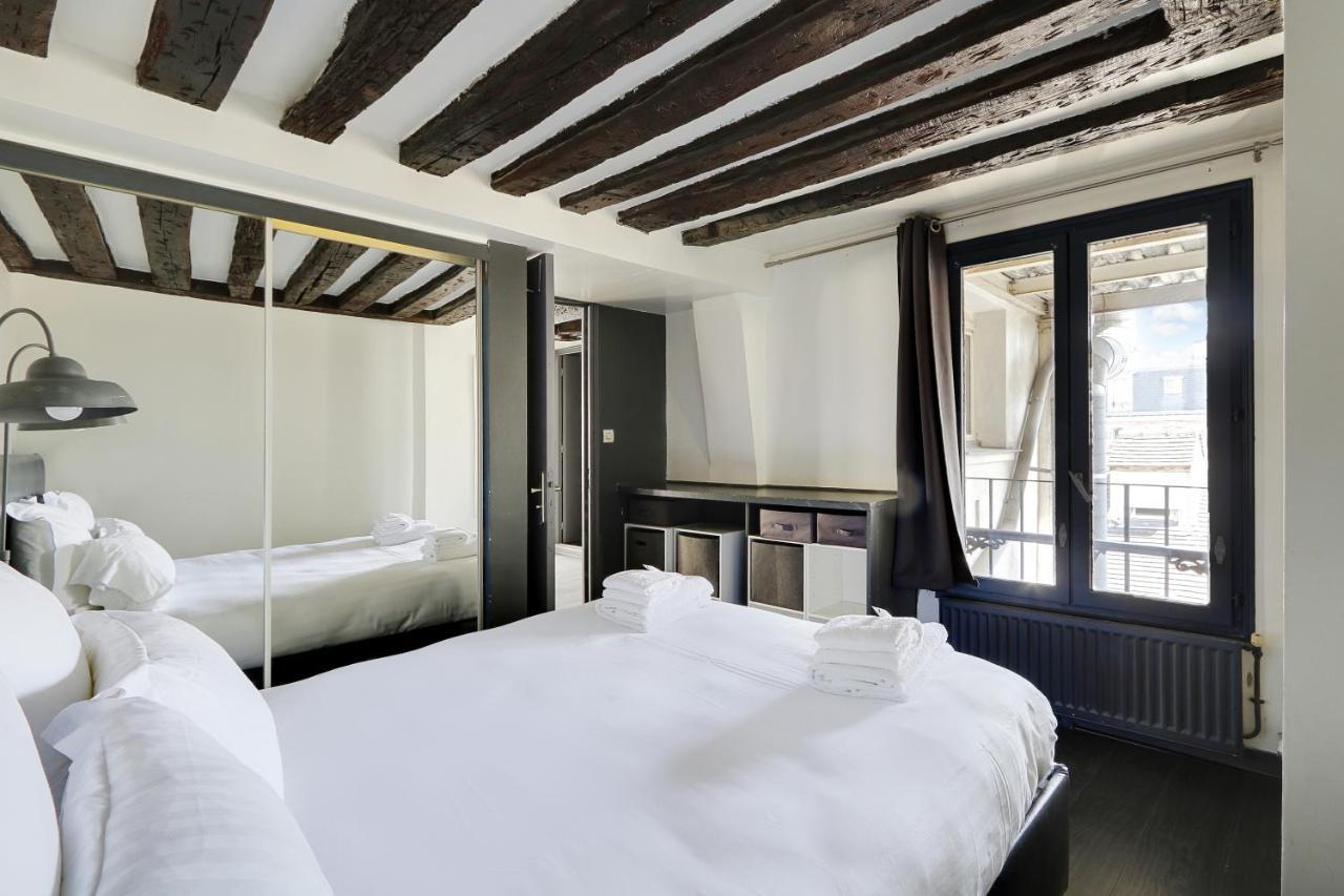 Pick A Flat'S Apartments In Le Marais - Rue Saint Merri Parijs Buitenkant foto