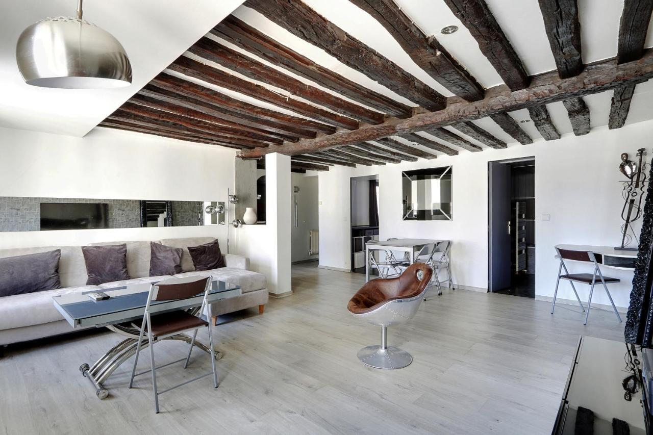 Pick A Flat'S Apartments In Le Marais - Rue Saint Merri Parijs Buitenkant foto